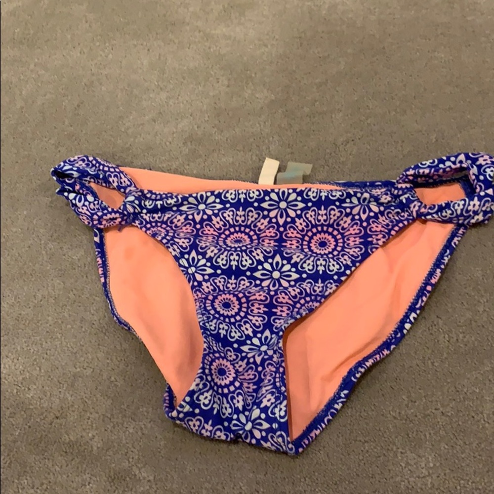 bikini bottoms